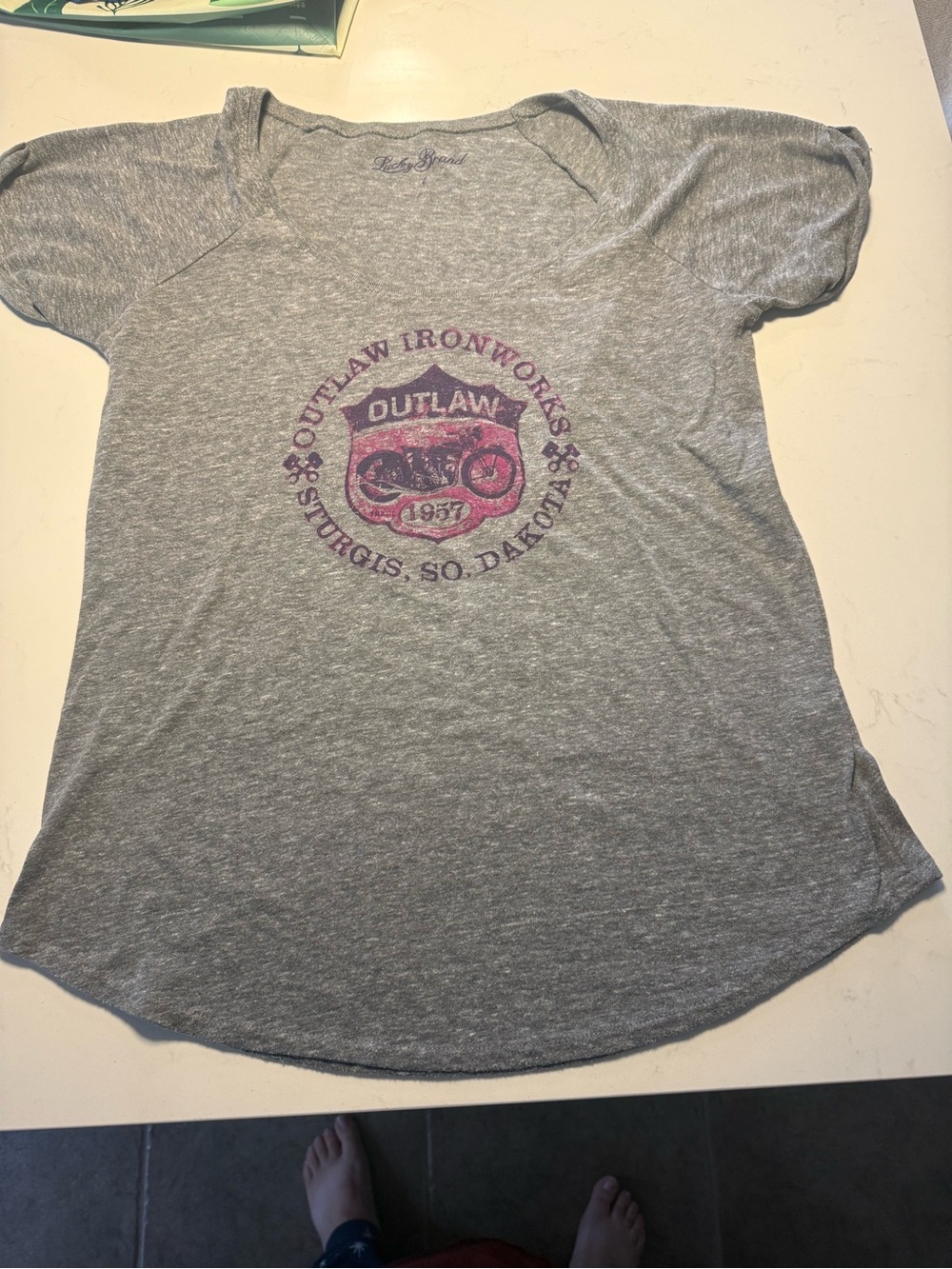 Lucky brand graphic tee